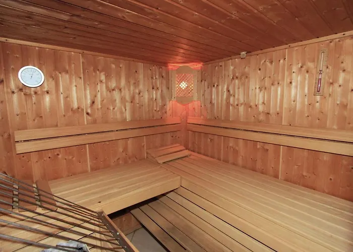 Near Zillertal Slopes Daire Stumm